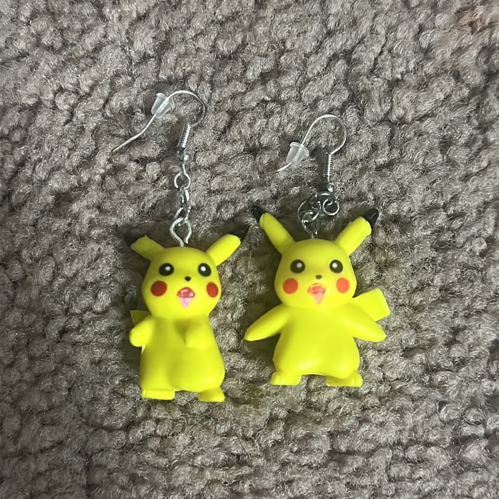 Brand New Pikachu Earings 8$
